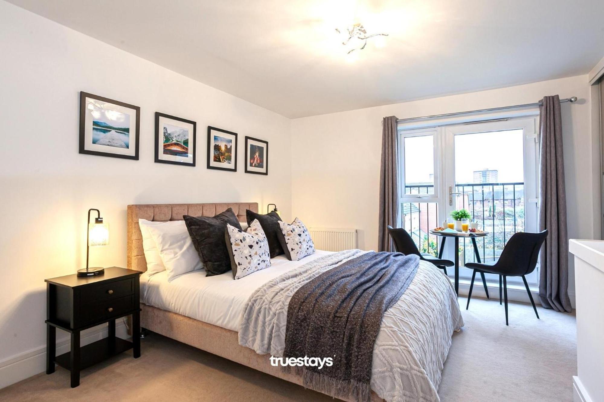 Ambassador House By Truestays - Luxury 4 Bedroom House In Stoke-On-Trent Etruria Екстериор снимка