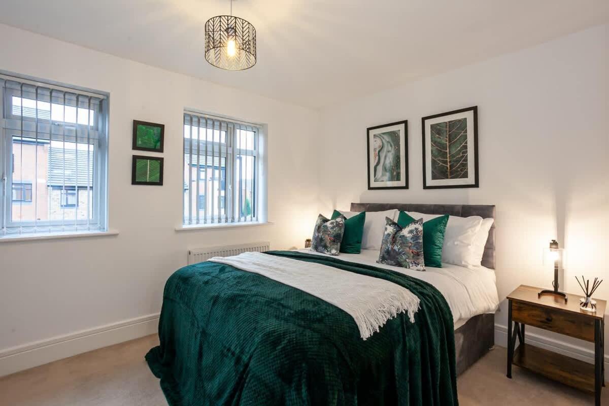 Ambassador House By Truestays - Luxury 4 Bedroom House In Stoke-On-Trent Etruria Екстериор снимка