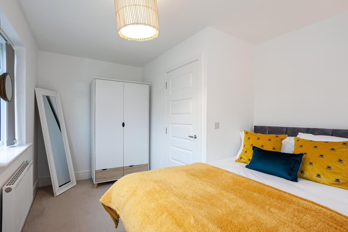 Ambassador House By Truestays - Luxury 4 Bedroom House In Stoke-On-Trent Etruria Екстериор снимка